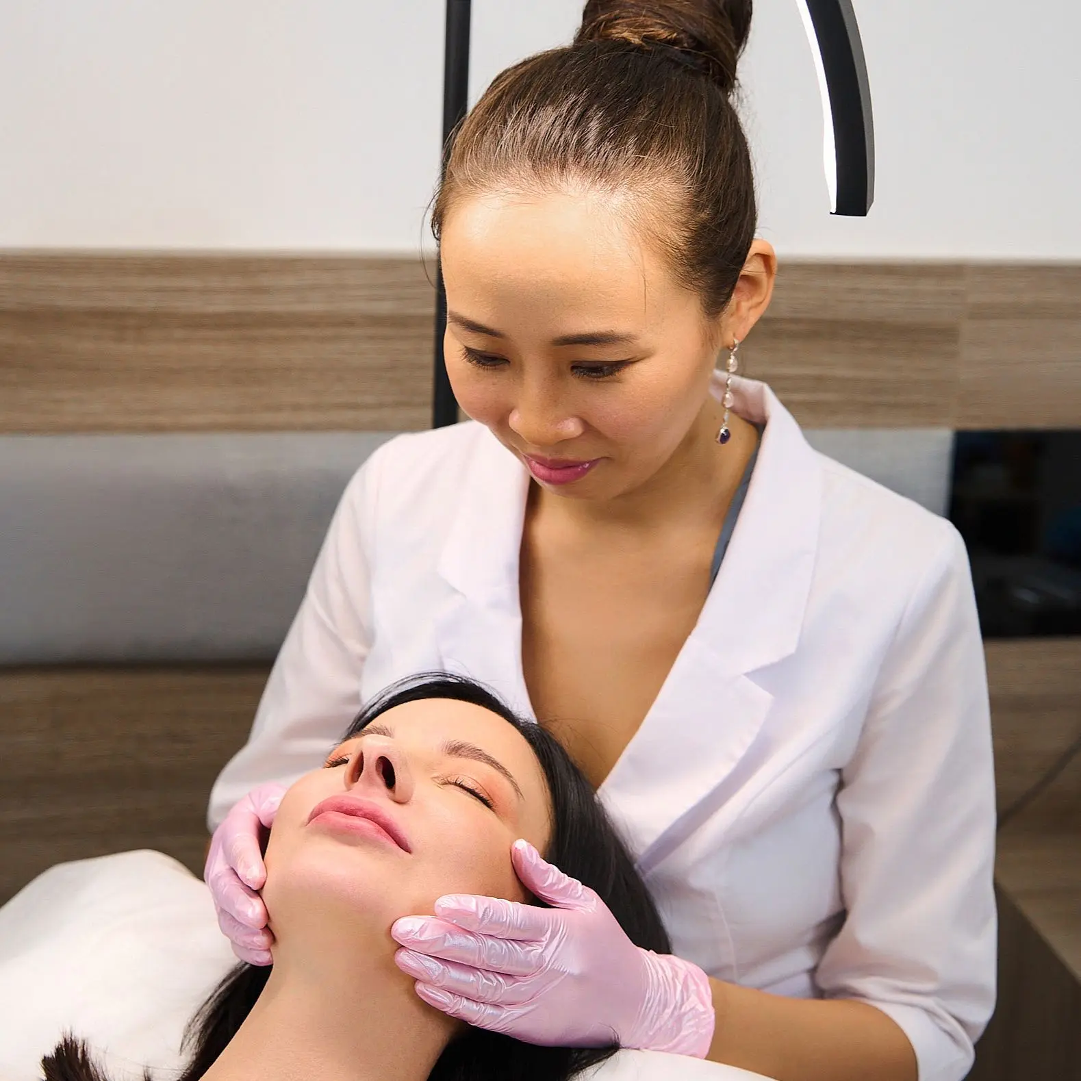 cosmetologist in Nha Trang